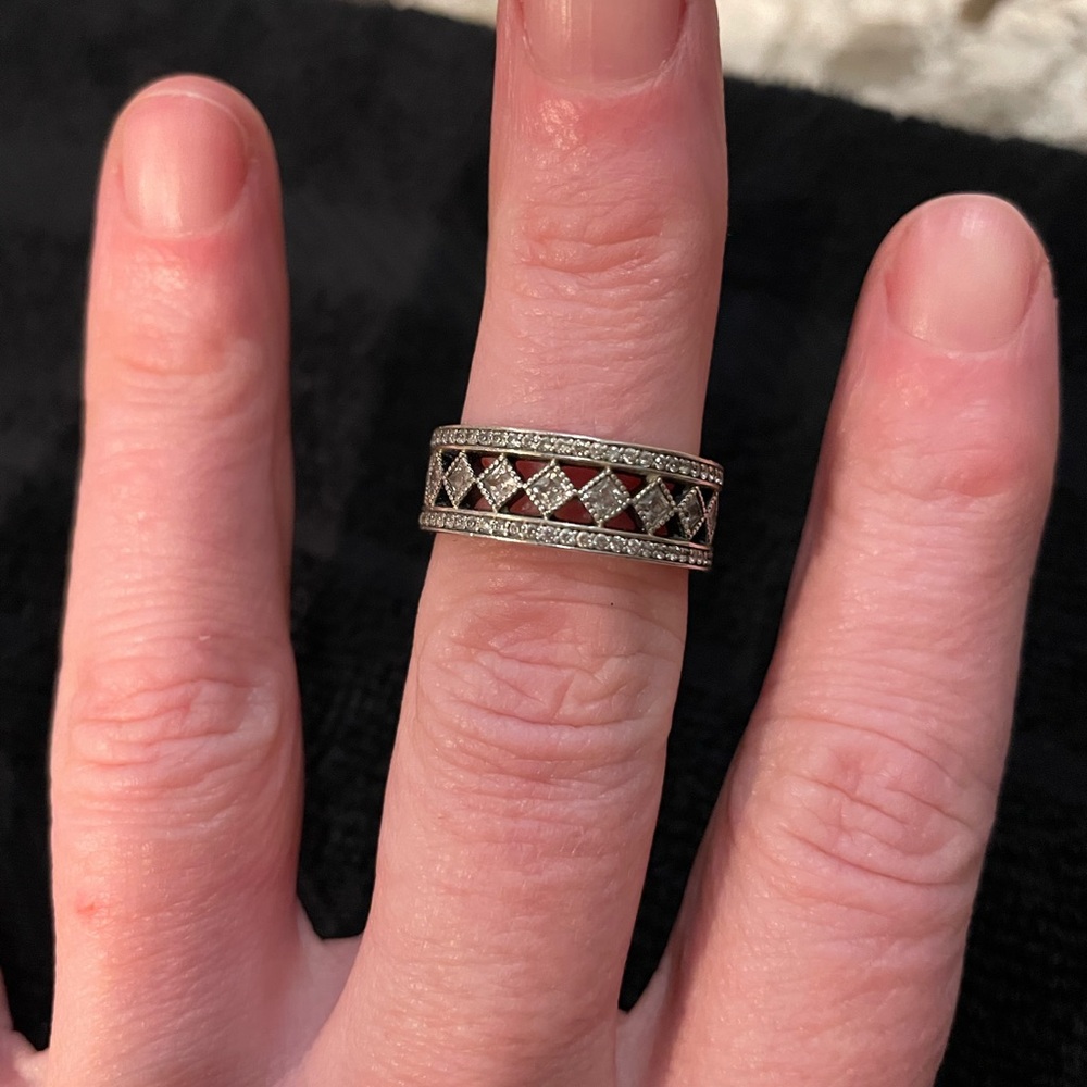 Pandora Ring Size 7